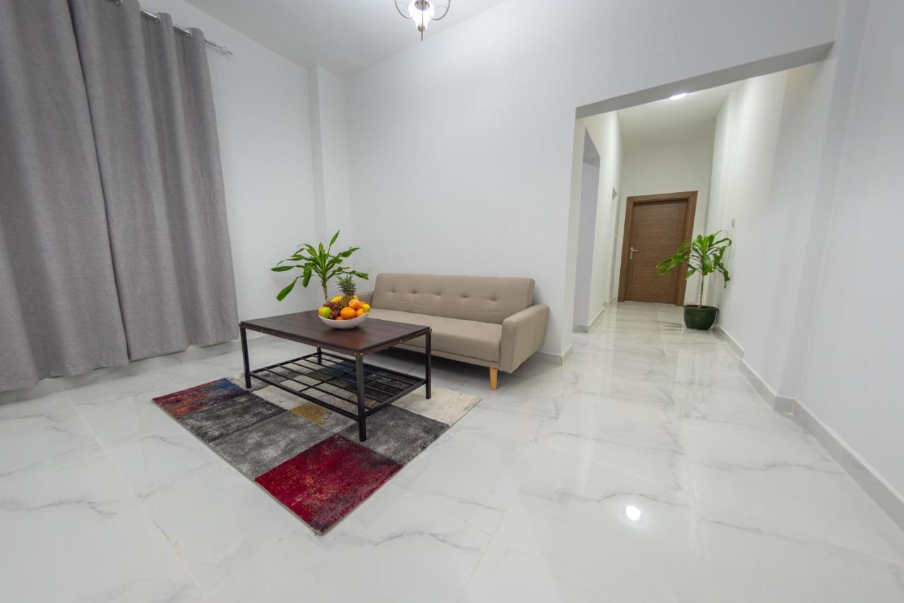 Al Sqlawi Hotel Apartment Ras al Hadd Exteriör bild